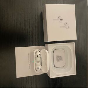 Apple AirPods Pro with White Charging Case